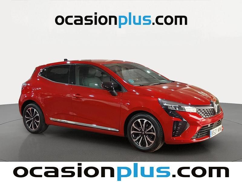 Usado Renault Clio V Techno 90 CV (66 kW) 2024 Rojo Berlina