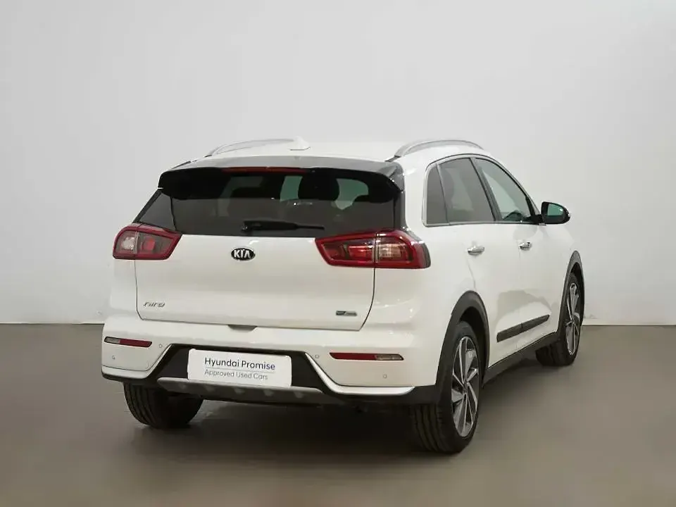 Usado Kia Niro 141 CV (103 kW) 2019 Blanco SUV