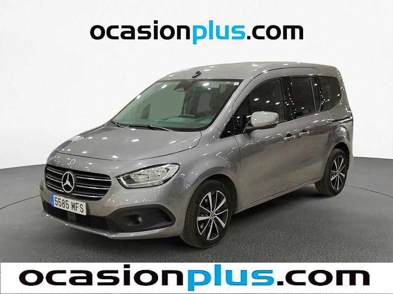 Gris Usado 2023 Mercedes 180 Berlina | 23.600 € (Precio justo) - Imagen 1/4