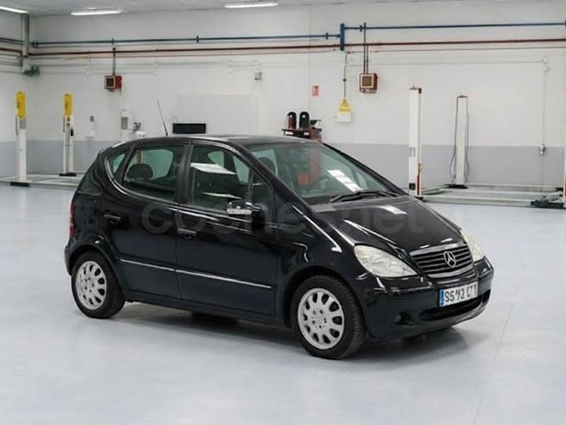 Usado Mercedes A170 Elegance 95 CV (69 kW) 2004 Negro Monovolumen