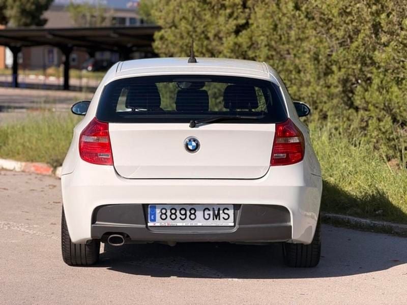 Usado BMW 118 143 CV (105 kW) 2009 Blanco Utilitario