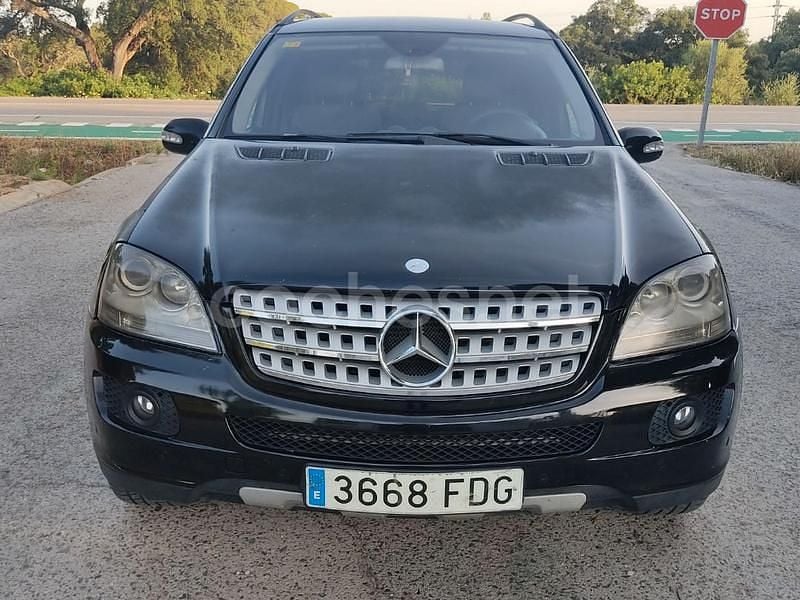 Usado Mercedes ML320 224 CV (164 kW) 2006 Negro SUV