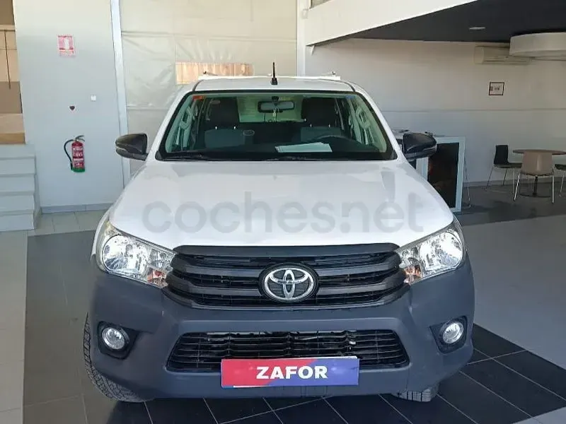 Usado Toyota HiLux 150 CV (110 kW) 2020 Blanco Pickup/Camioneta