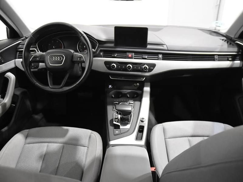 Usado Audi A4 Advanced 150 CV (110 kW) 2016 Blanco Familiar