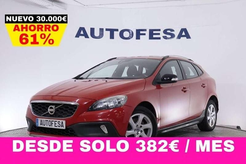 Usado Volvo V40 CC Kinetic 115 CV (84 kW) 2014 Rojo Familiar