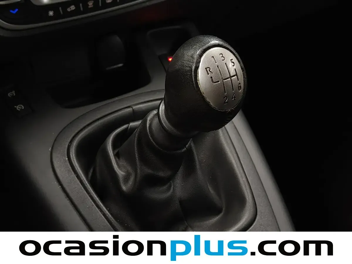 Usado Renault Scénic III 95 CV (69 kW) 2015 SUV