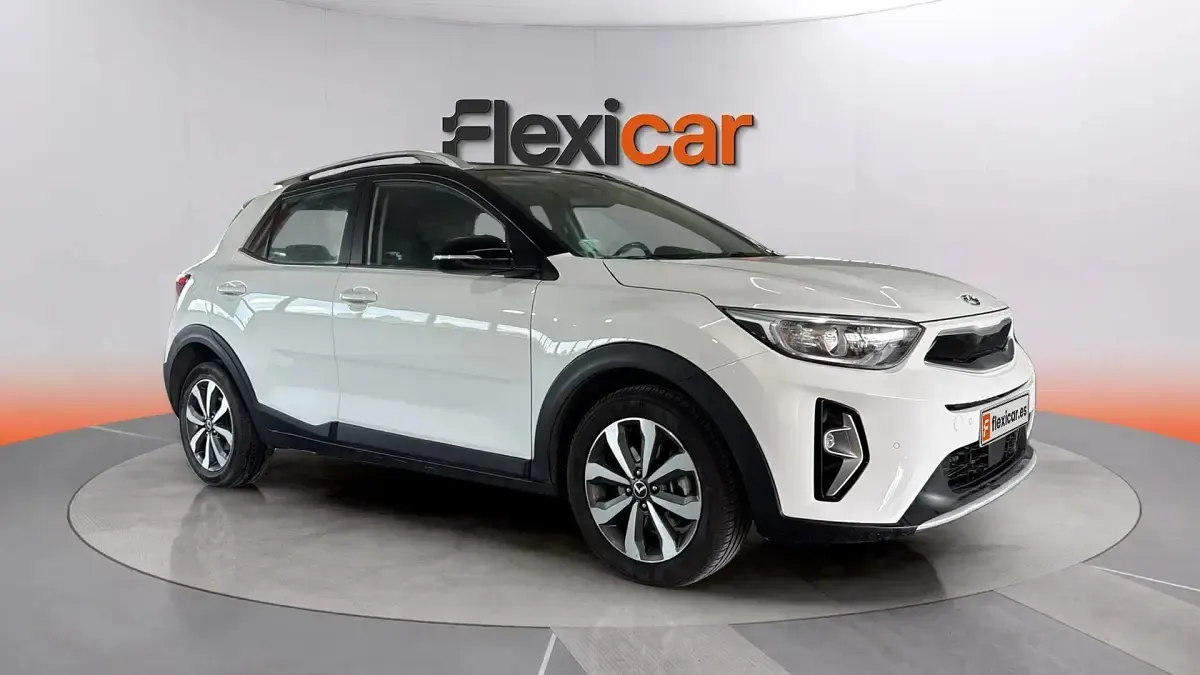 Usado Kia Stonic 120 CV (88 kW) 2021 SUV