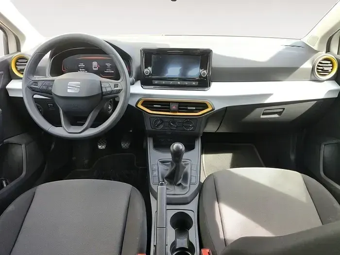 Usado Seat Ibiza Reference 80 CV (58 kW) 2023 Blanco Utilitario