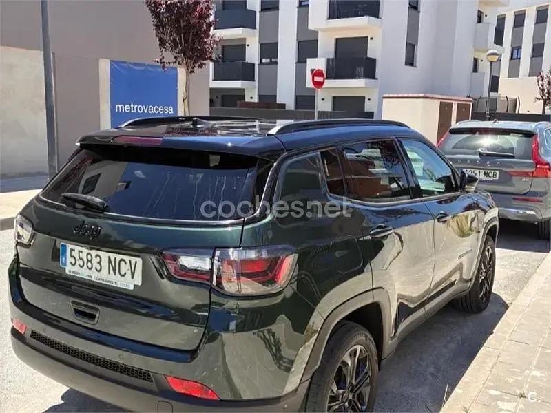 Usado Jeep Compass North 130 CV (95 kW) 2025 Verde SUV