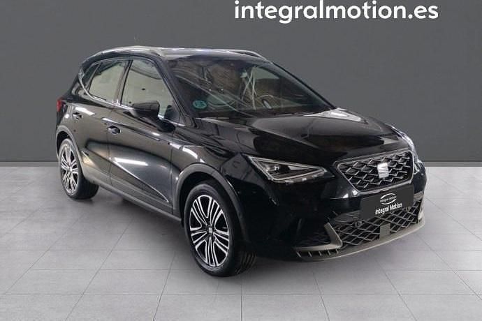 Usado Seat Arona FR 115 CV (84 kW) 2024 SUV