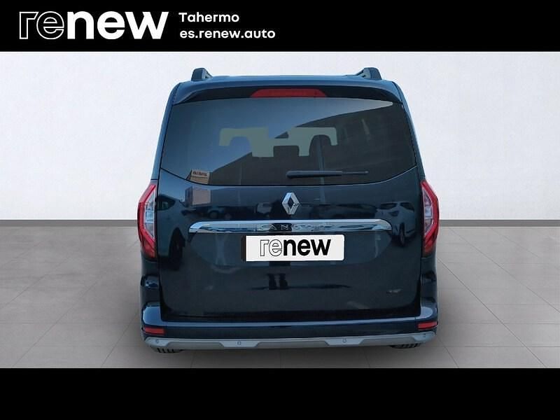 Usado Renault Kangoo Techno 88 kW (120 CV) 2024 Azul Monovolumen