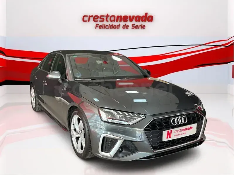 Usado Audi A4 S-Line 204 CV (150 kW) 2022 Gris / plata Berlina