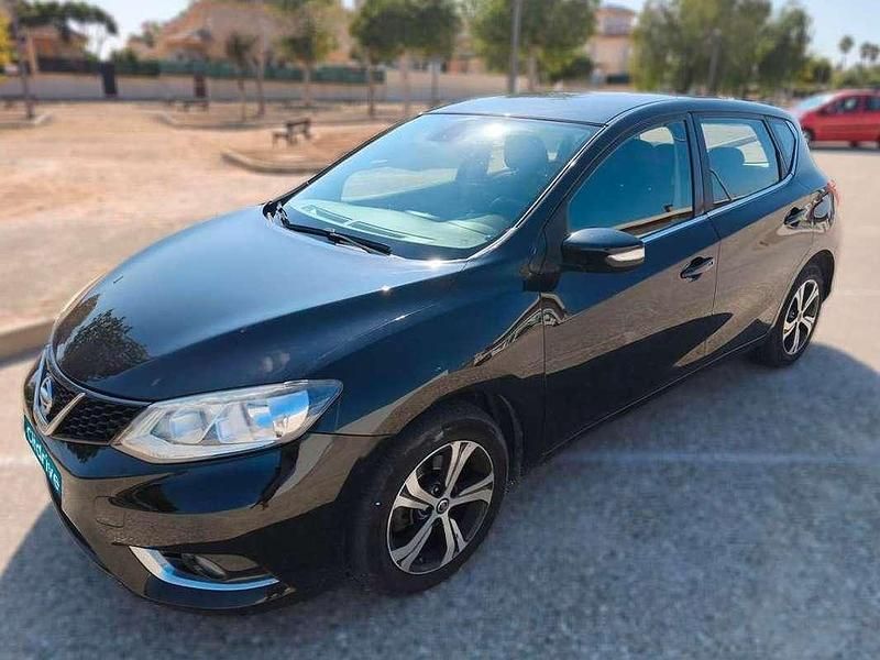 Usado Nissan Pulsar Acenta 116 HP (85 kW) 2015 Preto Citadino