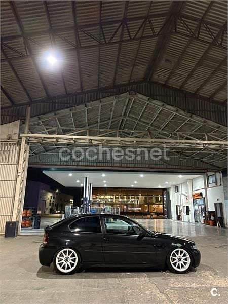 Negro Usado 2004 BMW 330 Coupe | 9900 € (Buen precio) - Imagen 1/4