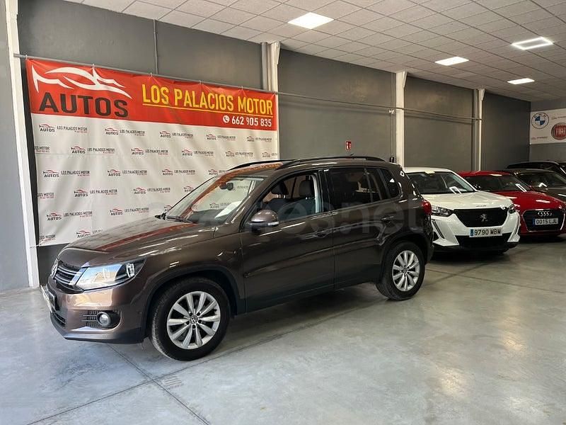 Usado VW Tiguan Sport 140 CV (102 kW) 2014 Marrón SUV
