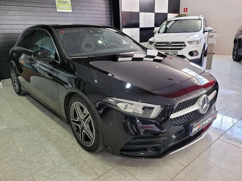 Usado Mercedes A200 150 CV (110 kW) 2021 Negro Utilitario