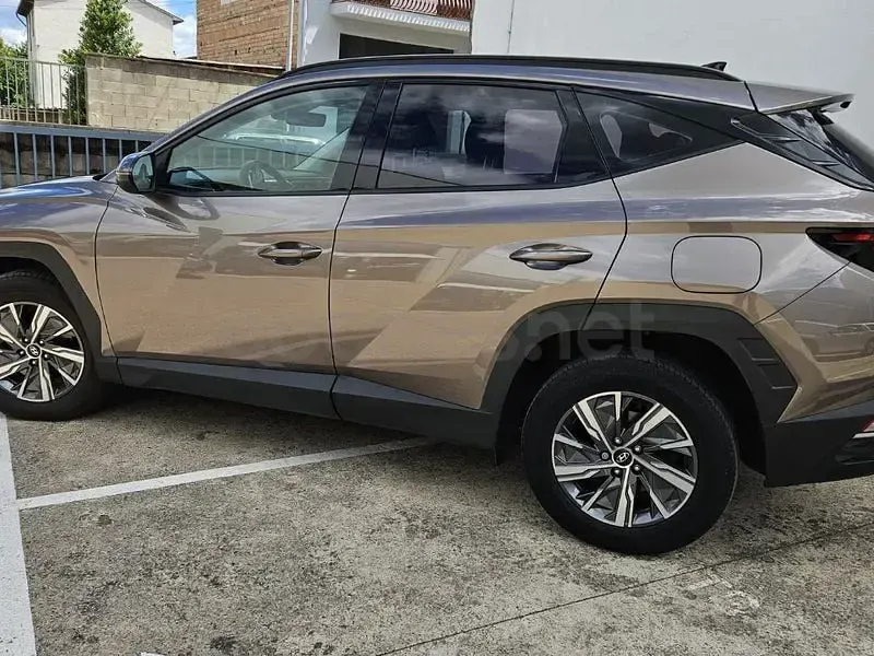 Usado Hyundai Tucson 230 CV (169 kW) 2023 Beige SUV