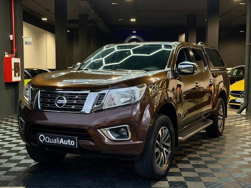 Usado Nissan Navara N-Connecta 160 CV (117 kW) 2020 Marrón Recogida