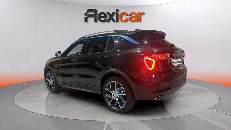 Usado Lynk & Co 01 261 CV (191 kW) 2023 Negro SUV