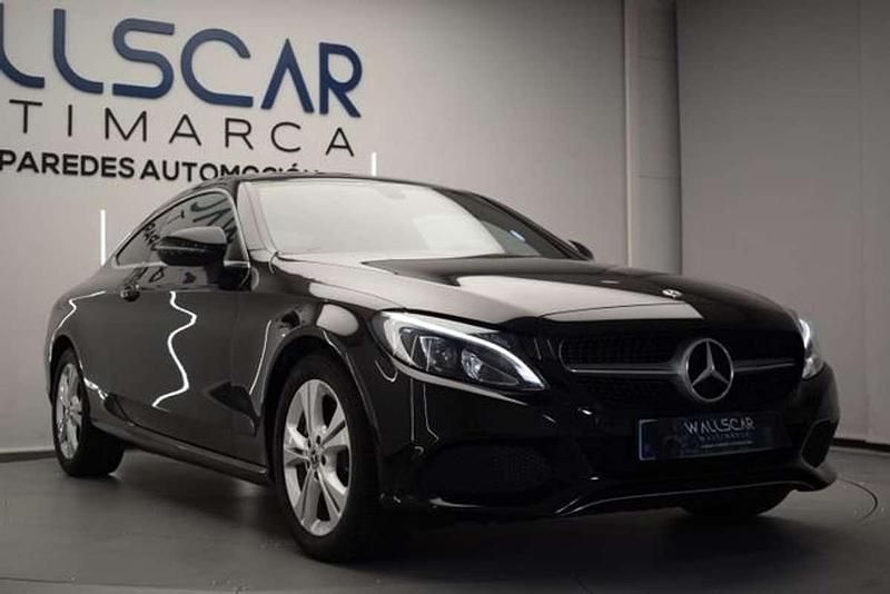 Usado Mercedes C250 204 CV (150 kW) 2018 Negro Coupe