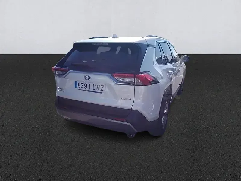 Usado Toyota RAV4 Hybrid Advance 218 CV (160 kW) 2021 Blanco SUV