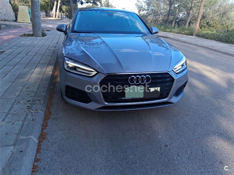Usado Audi A5 190 CV (139 kW) 2017 Gris / plata Coupe