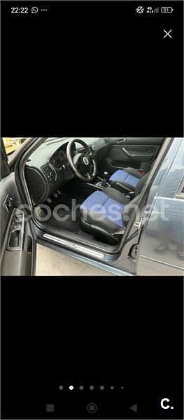 Usado VW Golf III Highline 110 CV (80 kW) 1999 Negro Familiar