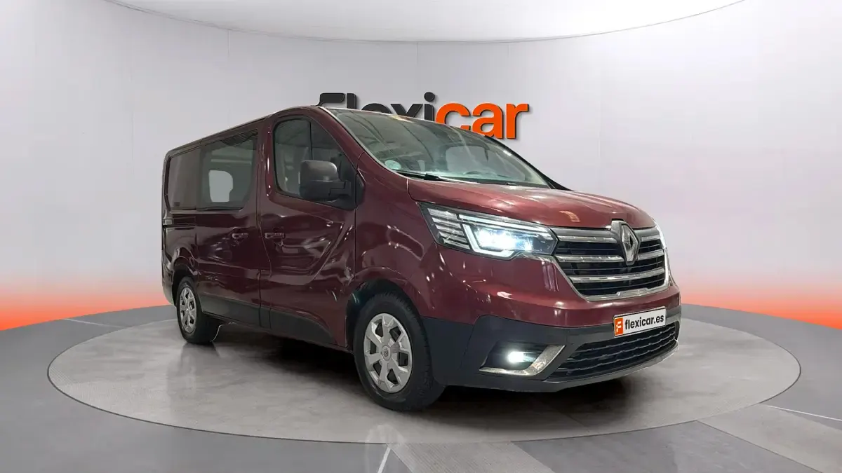Usado Renault Trafic 110 CV (80 kW) 2024 Monovolumen