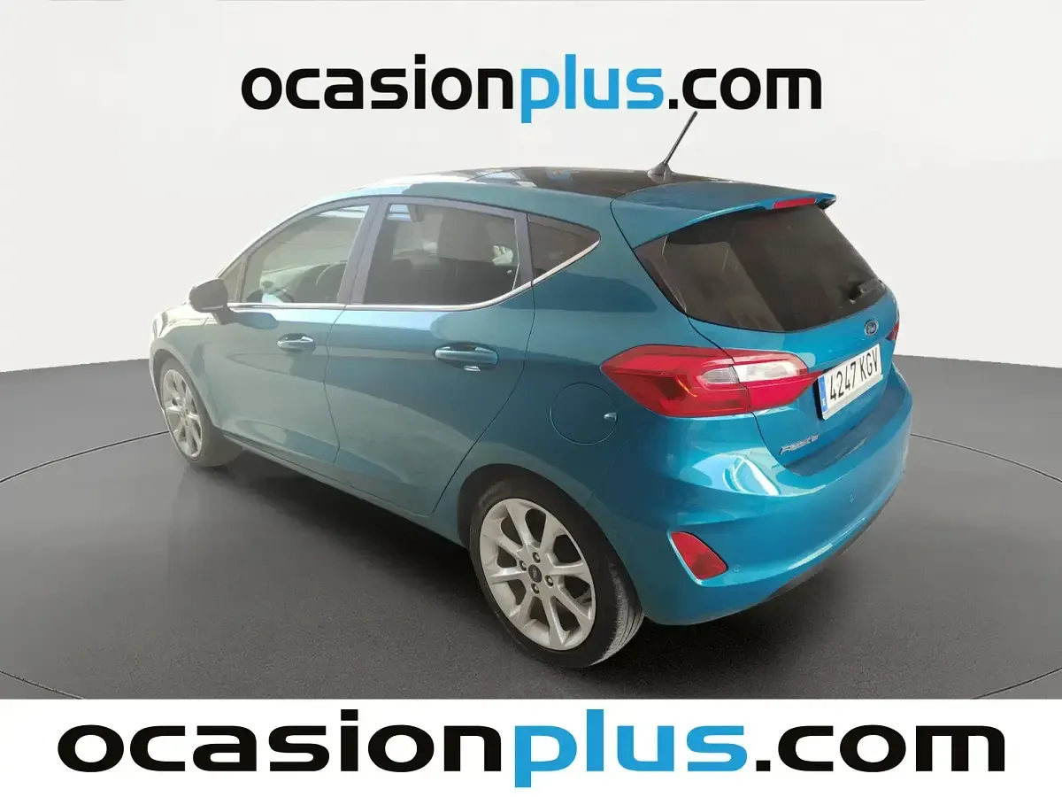 Usado Ford Fiesta Titanium 100 CV (73 kW) 2018 Azul Utilitario