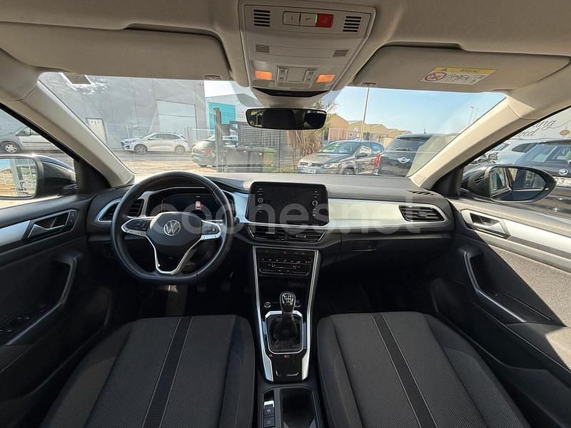 Usado VW T-Roc Advance 110 CV (80 kW) 2024 Negro SUV