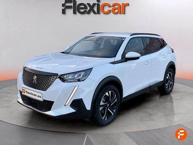 Usado Peugeot 2008 Allure 110 CV (80 kW) 2021 Blanco SUV