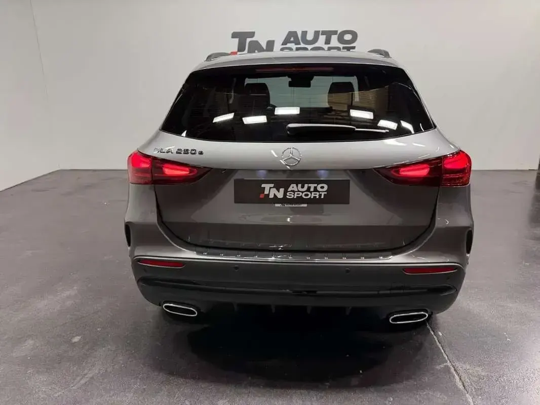 Nuevo Mercedes GLA250 218 CV (160 kW) 2025 Gris SUV