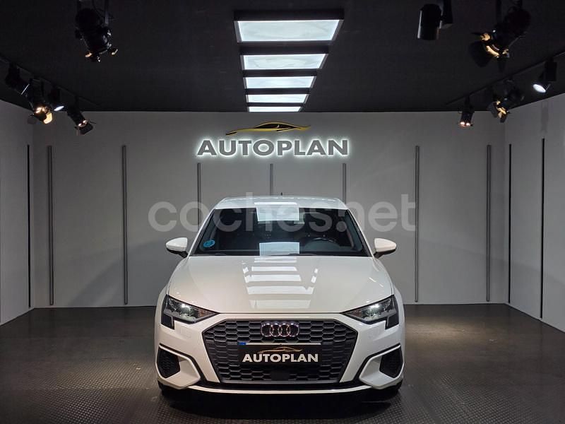 Usado Audi A3 116 CV (85 kW) 2023 Blanco Berlina