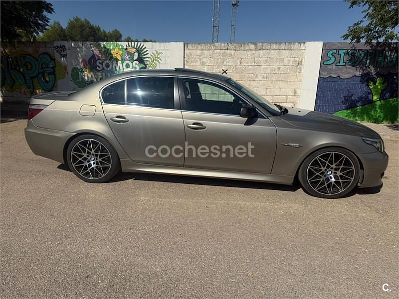 Usado BMW 530 Gran Turismo 245 CV (180 kW) 2009 Gris / plata Berlina