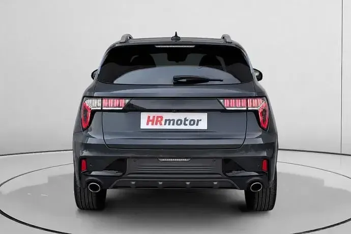 Usado Lynk & Co 01 261 CV (191 kW) 2022 SUV