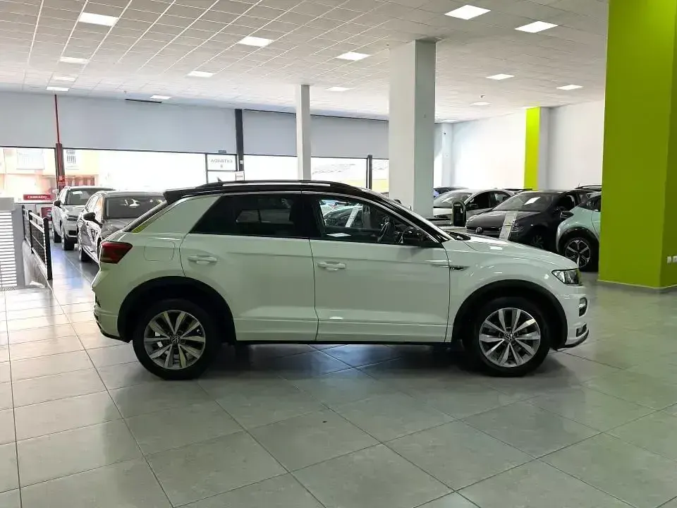 Usado VW T-Roc Advance 110 CV (80 kW) 2022 Blanco SUV