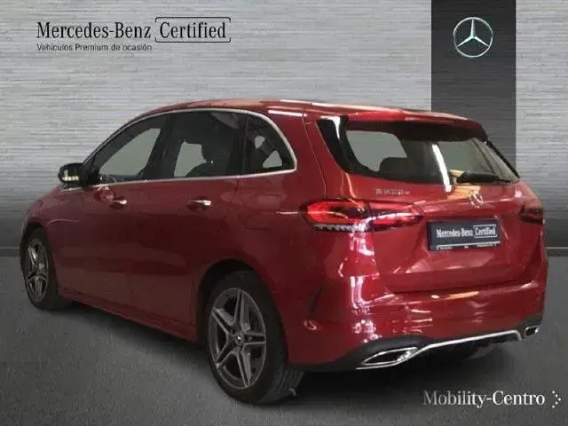 Usado Mercedes B250e 218 CV (160 kW) 2022 Rojo Utilitario