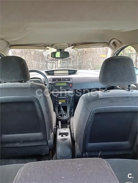 Usado Citroën C4 VTR Sport 92 CV (67 kW) 2005 Negro Berlina