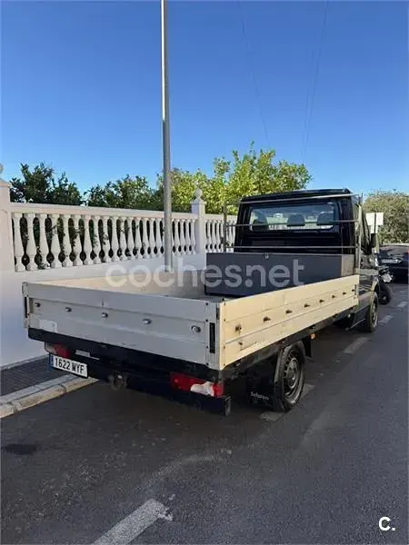 Usado VW Crafter 109 CV (80 kW) 2011 Negro Van