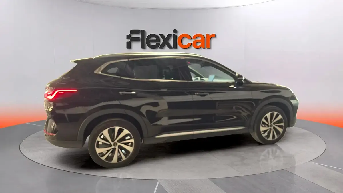 Usado BYD Seal U Design 324 CV (238 kW) 2025 Negro SUV
