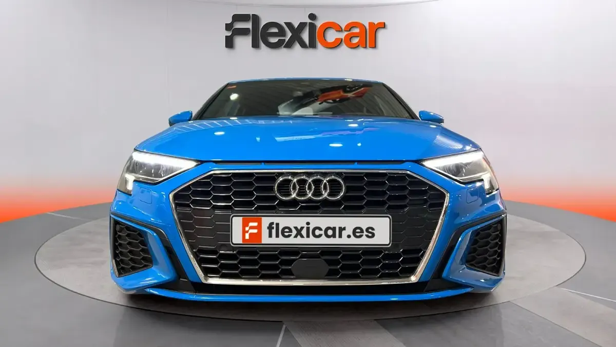 Usado Audi A3 Premium 150 CV (110 kW) 2021 Azul Berlina