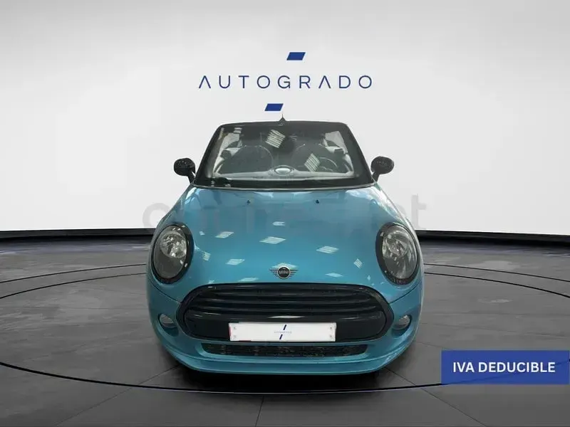 Usado Mini One Cabriolet 102 CV (75 kW) 2018 Azul Descapotable