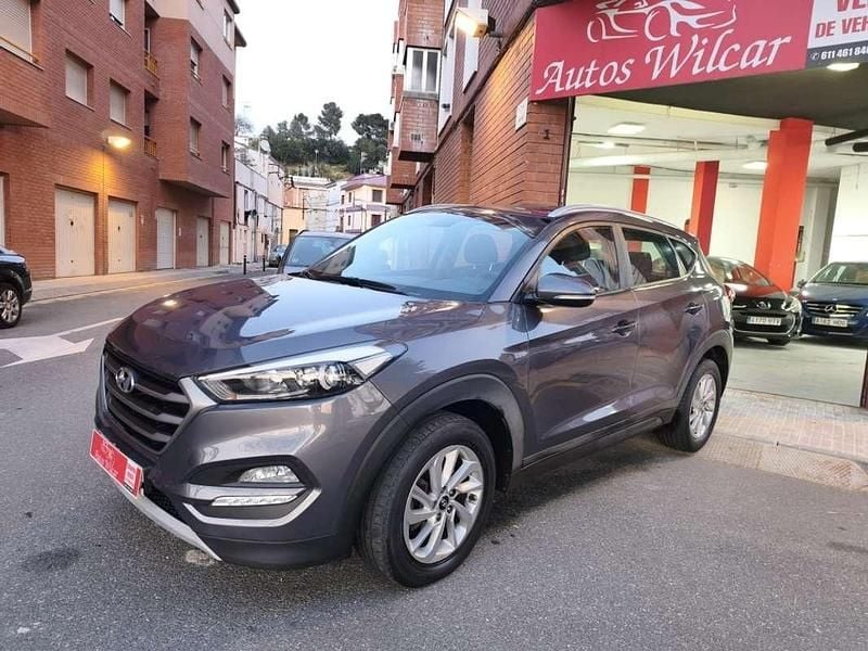 Käytetty Hyundai Tucson 132 HP (97 kW) 2018 Sininen Katumaasturi