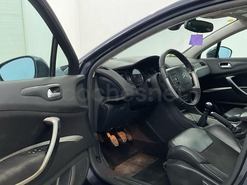 Usado Citroën C5 140 CV (102 kW) 2009 Azul Familiar