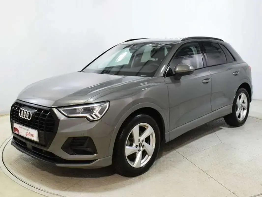 Usado Audi Q3 Advanced 150 CV (110 kW) 2025 Gris SUV