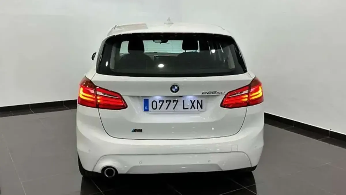 Usado BMW 225 223 CV (164 kW) 2022 Blanco Monovolumen