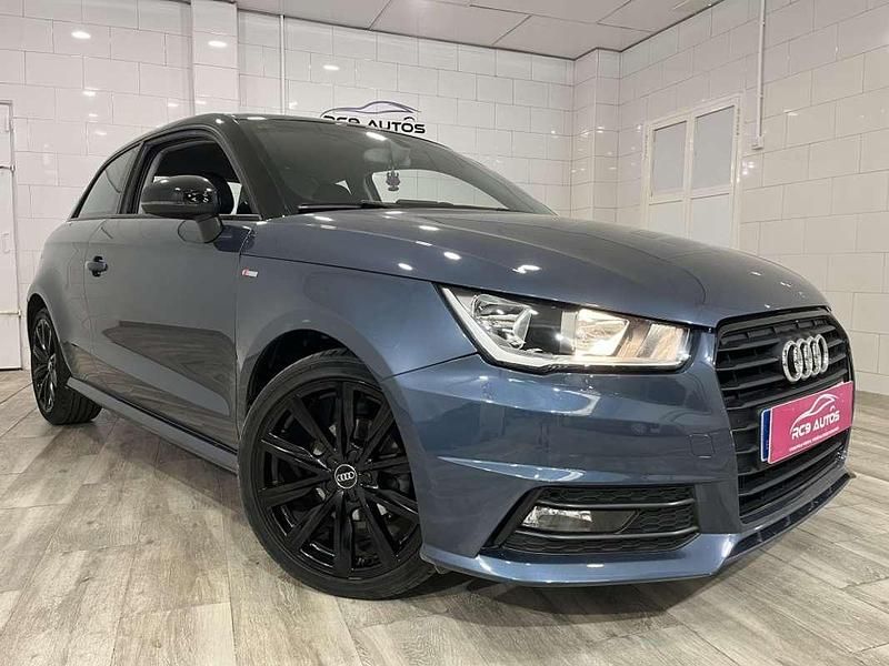 Usado Audi A1 Sportback Design 90 CV (66 kW) 2016 Azul Utilitario