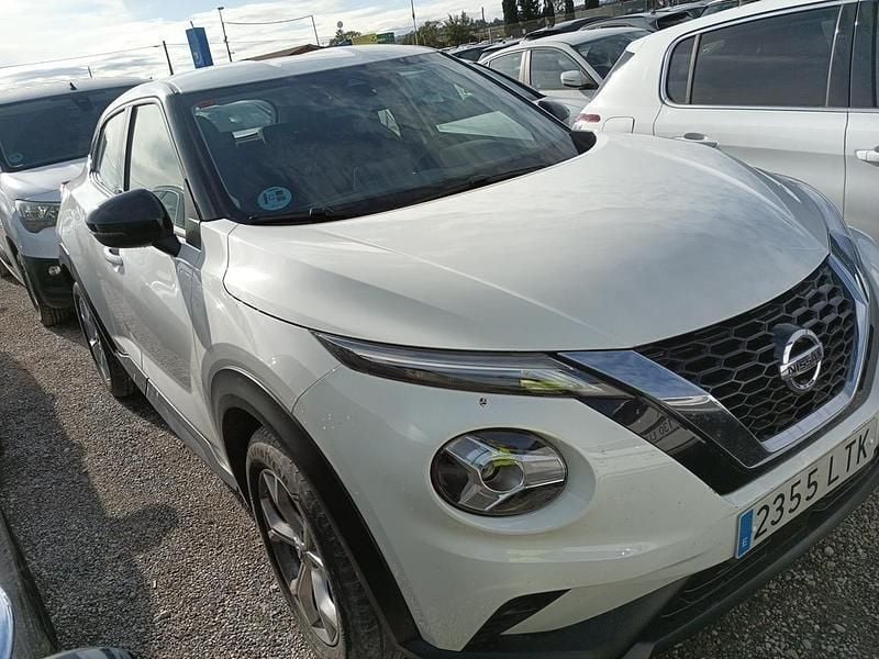 Usado Nissan Juke Acenta 114 CV (83 kW) 2021 Blanco SUV