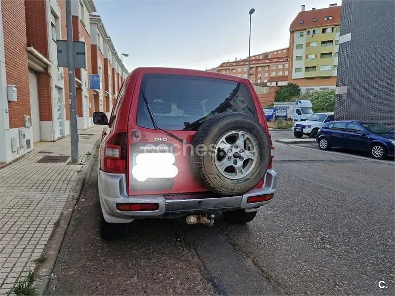 Usado Mitsubishi Montero 165 CV (121 kW) 2001 Rojo SUV