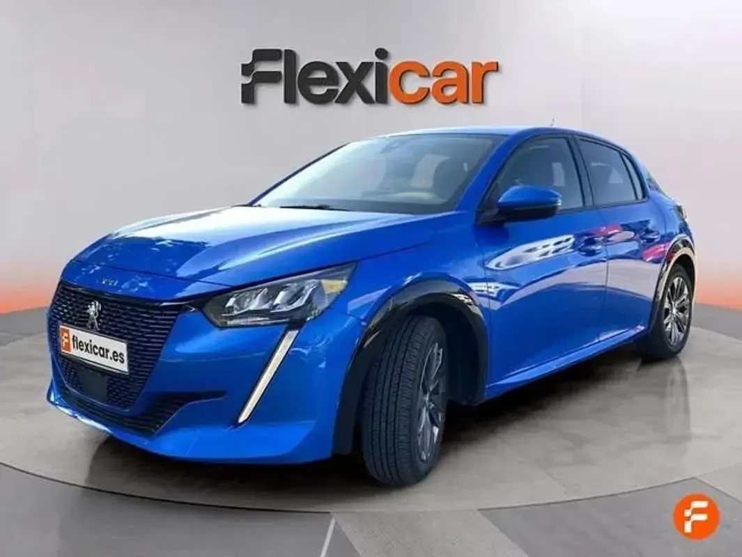 Usado Peugeot e-208 Allure 100 kW (136 CV) 2021 Azul Utilitario
